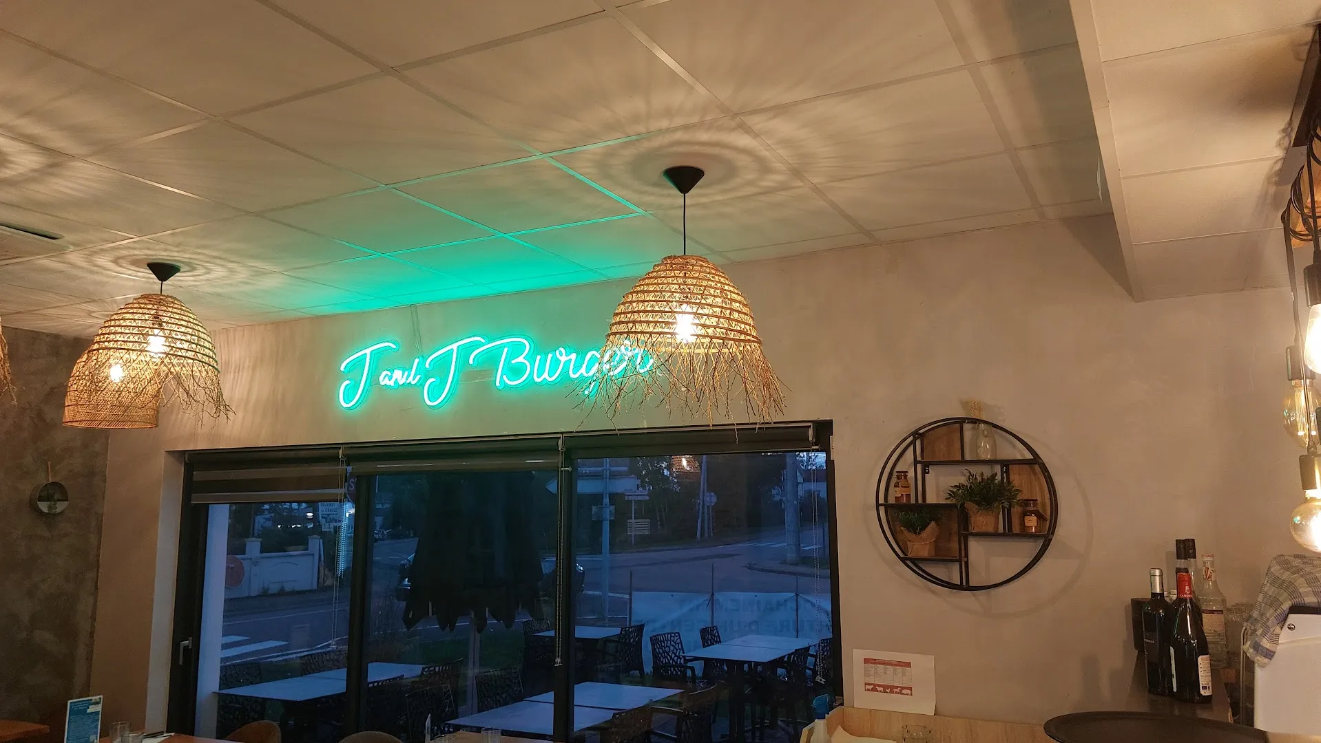 J&J Burger